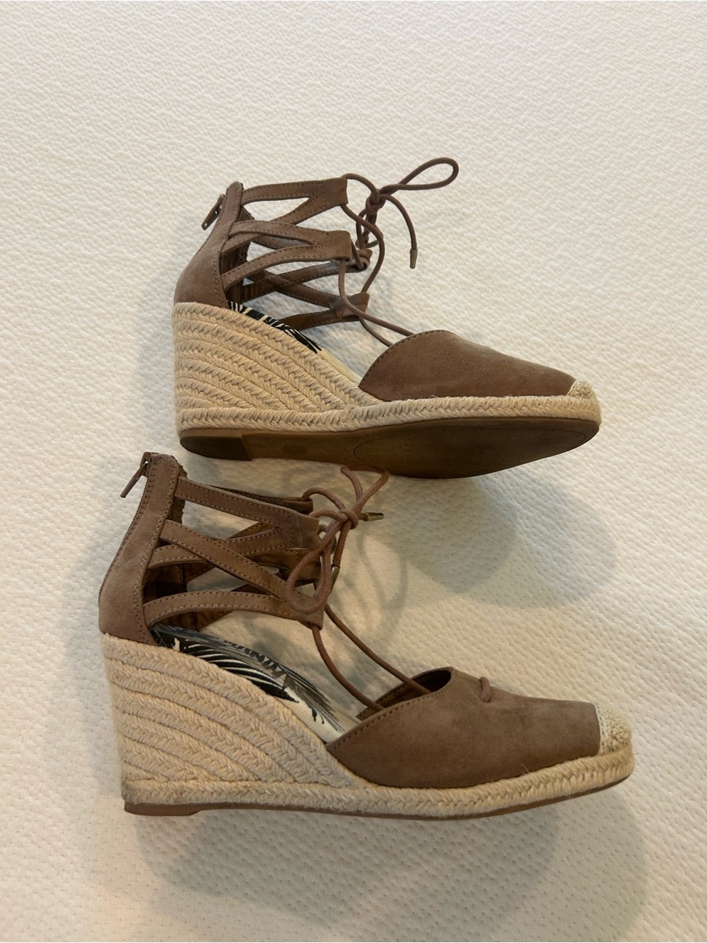Women’s DV Lace-Up Espadrille Wedge Sandals - Taupe